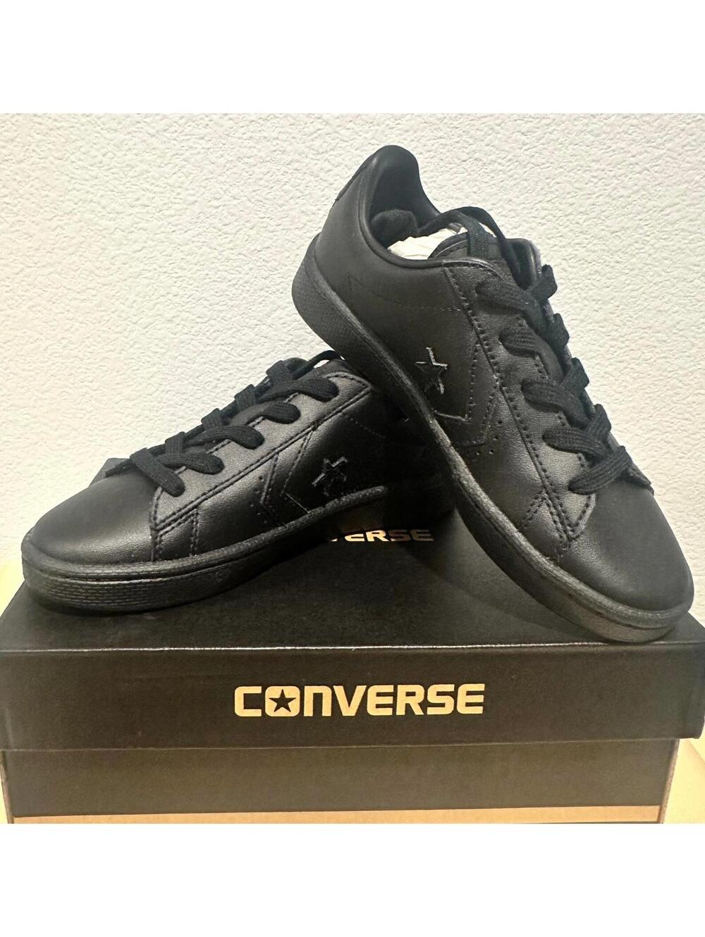 New Converse Pro Leather Black Unisex Sneakers Youth Size 1